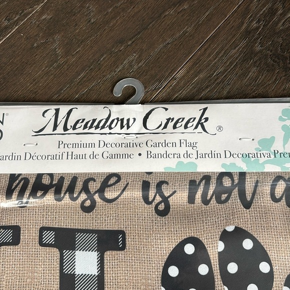Meadow Creek Garden Flag “A House Is Not A Home Without pet 🐾 prints 12.5x18” - Picture 2 of 3
